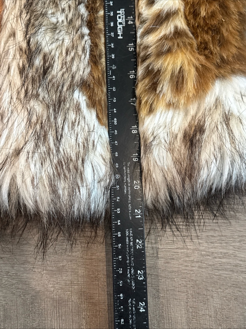 Cache Brown Vest with Cream Faux Fur Trim - Picture 7 of 7